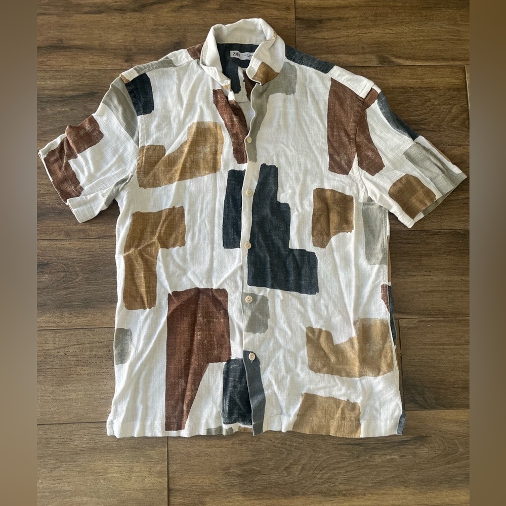 Zara - Pattern Button Down Shirt